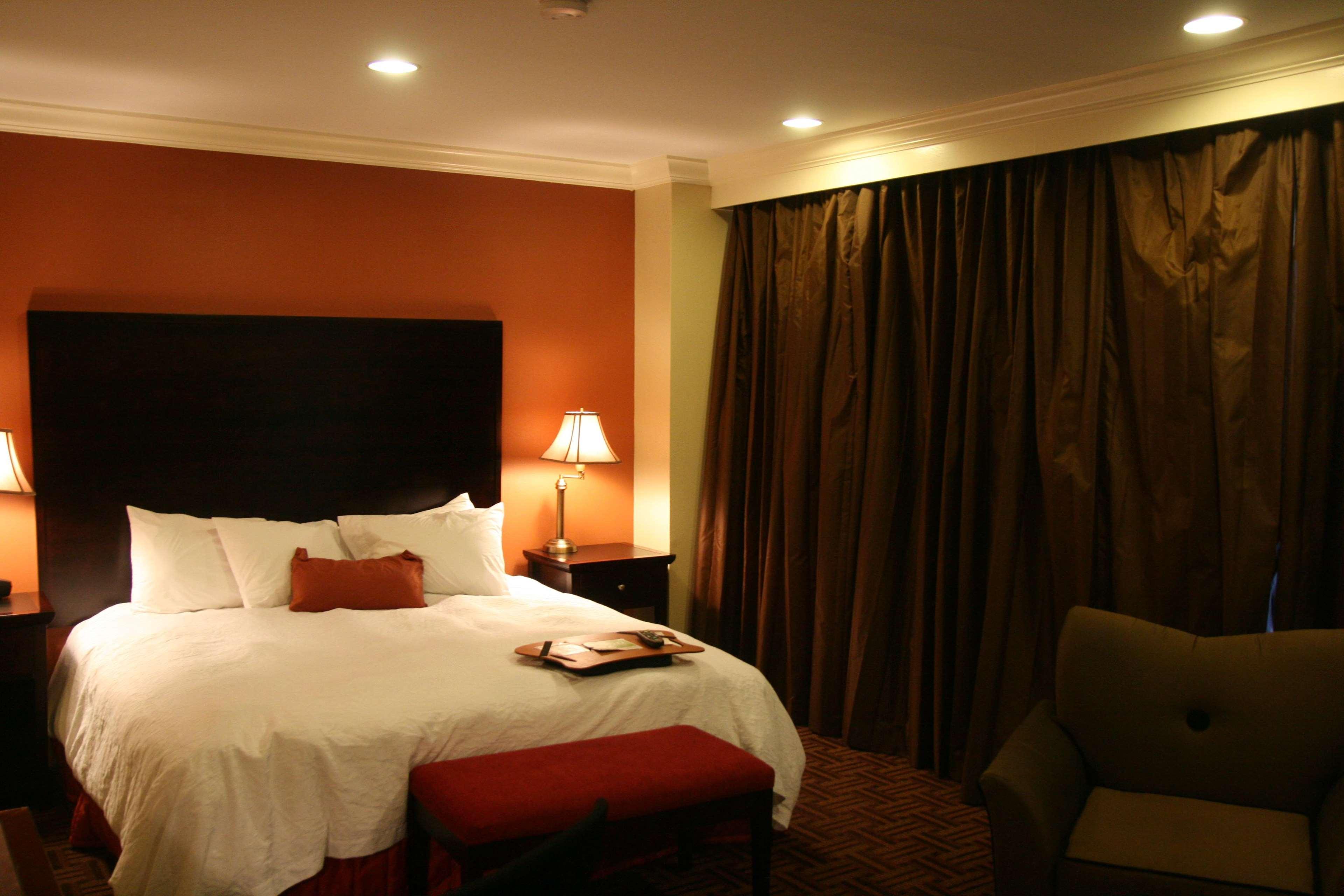 Hampton Inn & Suites Stamford Ngoại thất bức ảnh