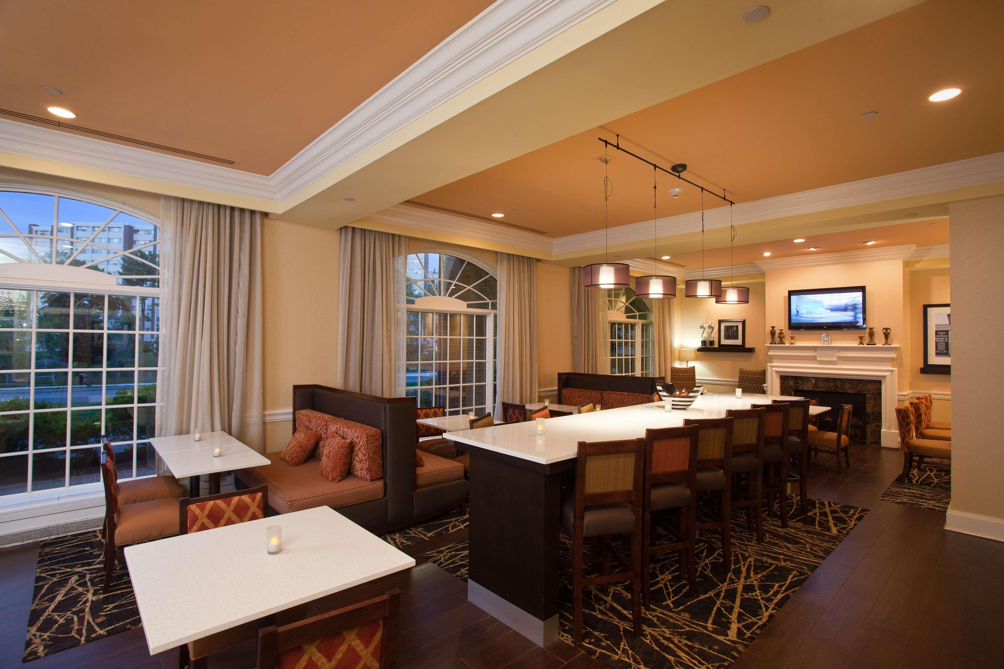 Hampton Inn & Suites Stamford Ngoại thất bức ảnh