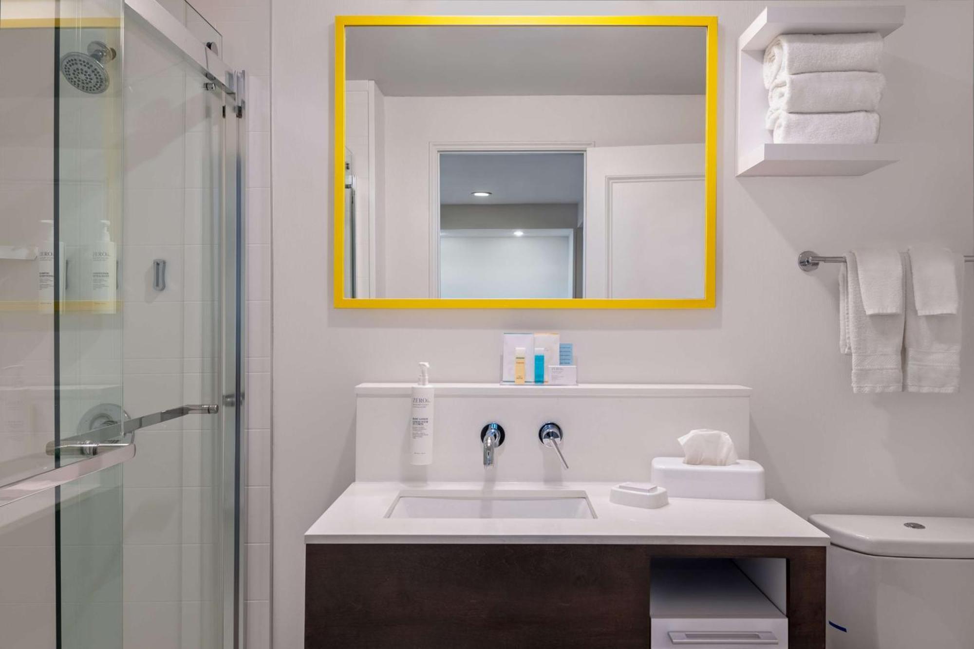 Hampton Inn & Suites Stamford Ngoại thất bức ảnh